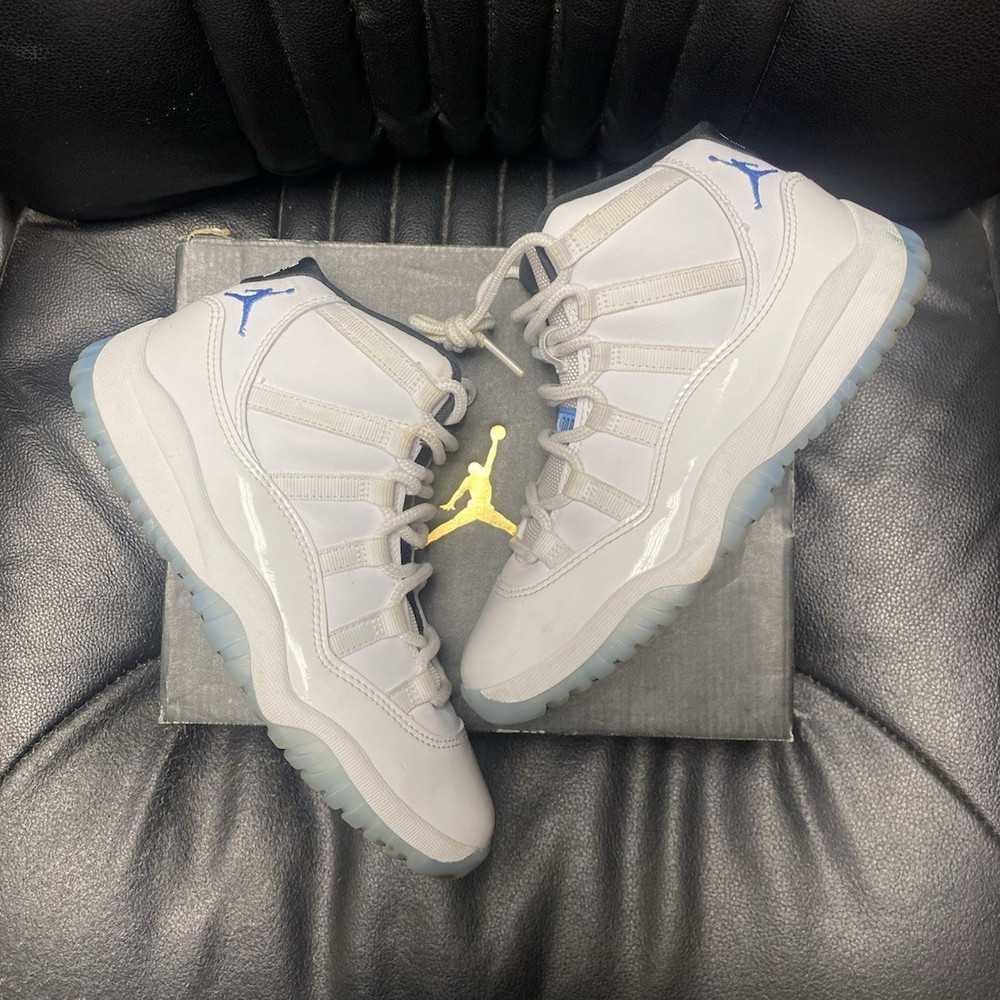 Jordan 11 Legend Blue High
