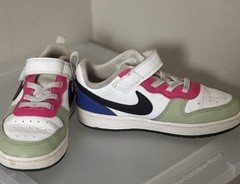 Nike Unisex Kids Colorblock Athletic Sneakers White Pink Green Blue Hook & Loop