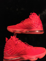 NIKE LeBron 17 Red Carpet 2019 Basketball Shoes Sneakers BQ5594-600 Men 8