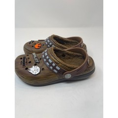 Crocs Star Wars Chewbacca Lined Clogs Kids Brown Faux Fur Jibbitz size 1