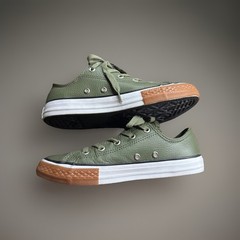 CONVERSE Chuck Taylor Junior 2 EUR 33.5 UK 1.5 All Star Leather Sneakers 661867C