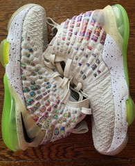 Nike Lebron 17 Air Command Force US Size 5Y White Multicolored Shoes BQ5594-100