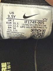Nike Uplift SC GS Black Barely Volt IF1749-005 Size 3.5Y New Kids