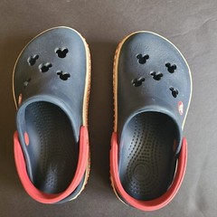Crocs Mickey Mouse Disney Clogs Children’s 6-7 Logo Character Blue Red Strap