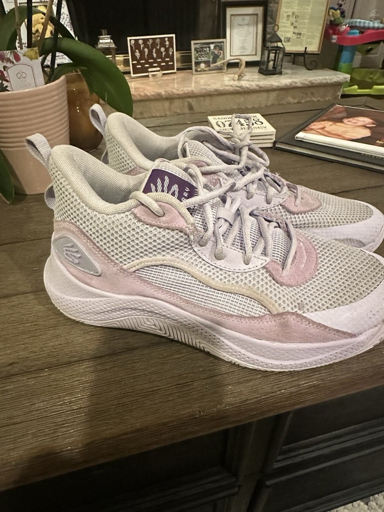 Purple Under Armour Curry 4 Basketball Sneakers Size 8