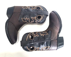 Cody James Youth Size 11D Two Tone Leather Cowboy Boots Hole Pulls Style 41479C