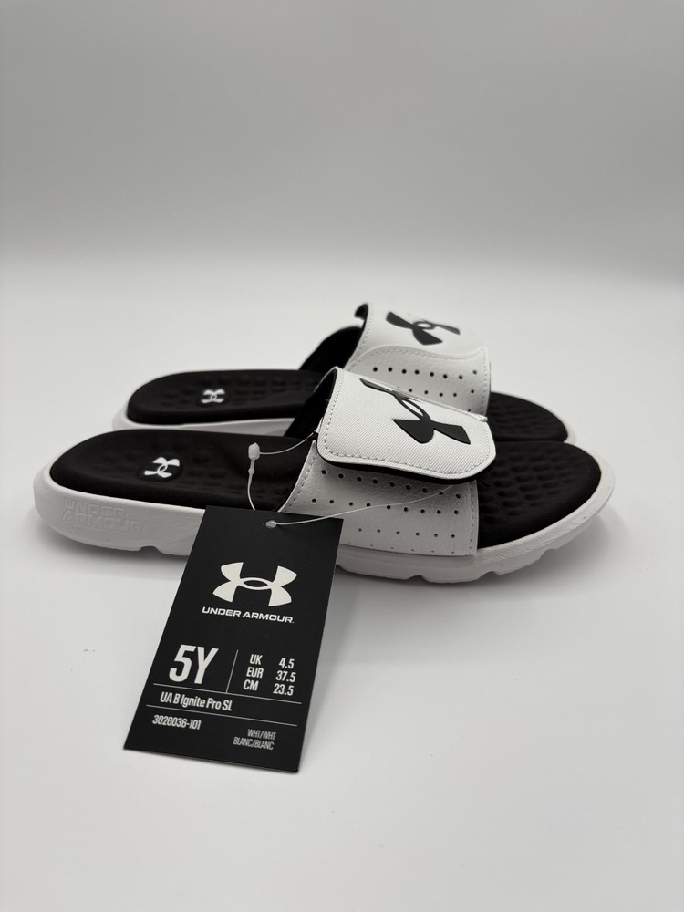 Under Armour UA B Ignite Pro SL Unisex Kids Size 5k Slides Sandals Brand New