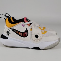 Level SS -Nike Team Hustle D11 Low Doodles FJ7689-101 GS Kids 12 C