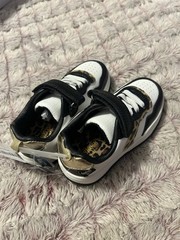 OshKosh B’gosh Black, White & Leopard Accent Kids Sneakers Size 9