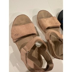 Kids UGG Goldenstar Tan Suede & Chaco Tie Dye Sandals Bundle Size 13-1