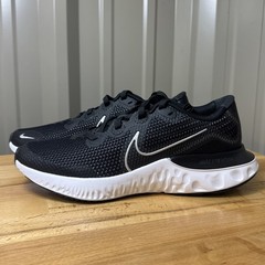 Nike Renew Run GS Black White Silver Kids Youth 5Y Women’s 6.5 CT1430-091 New