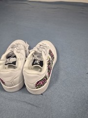 Ed Hardy White Black Graphic Sneaker Girls Unisex Lace Up Size 9 New