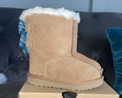 UGG Bailey Bow Boots Toddler (various sizes avail 7, 11 , 12)