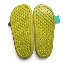Peeps Licensed Slides – Kids SIZE 4/5 Perfect For Easter Baskets