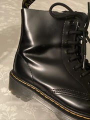 Dr. Martens Kids Pascal Bex Junior Leather Lace-Up Boots Black 1460 Sz 2