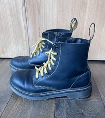 Dr. Martens Kids 1460 Pascal J Combat Boots Black Leather Size 3 EU34