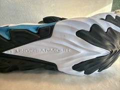 New WITHOUT BOX Under Armour BGS Charged Scramjet ,Size 6Y Sneakers Shoes