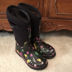 Paint Splatter Insulated Waterproof Snow/Rain Youth/Kids Bogs Sz 3