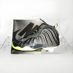 Nike Little Posite One (GS) Size 4.5 Youth 6 Women’s Brand New W Box Blk/Volt