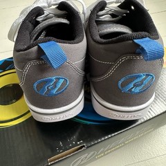 New Heelys Pro 20 Youth Size 3 Grey/White/Royal size 3