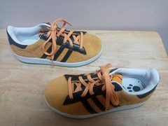 Adidas Campus Disney Pluto Dog Bone Kids Shoes Suede Little Kids Size 13.5 RARE