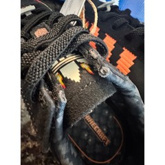 Adidas Minecraft Samba Fire Black Orange Yellow Pixel Sneakers Kids GZ2005 Sz 3