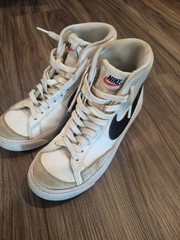 Size 4.5Y- Nike Blazer Mid 77 Vintage White Black High Top Sneakers DA4086-100