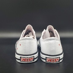 Peanuts® Snoopy White Canvas Lace-Up Children’s Shoes