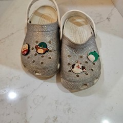 Youth Crocs. Size J 1