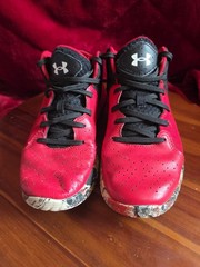 Under Armour Unisex Kids‘ Grade School Jet ’21 Red/Black/White Size 6Y