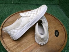 Vans Youth Asher Slip On True White Checkerboard Skate Shoes Sneakers Size 5 US
