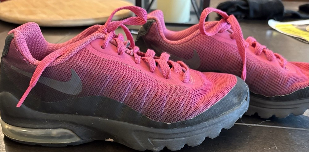 Nike Air Max Invigor GS Size 4 Kids Pink Black Sneaker Shoes CZ4193-002