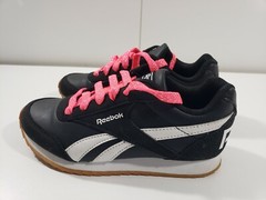 Reebok Grade School Junior Classic Nylon Running Shoe Size 1