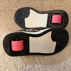 Heelys Split Kids Roller Shoes Black Unicorn Dinosaur Rainbow HES10387 Size 1Y
