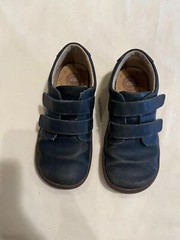 Livie & Luca Navy Hayes Shoes, Size 2Y