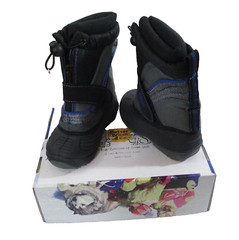 NIB Chill Chasers By Buster Brown Toddler Boys Lil Snowdrift Boots 8 Black/Grey