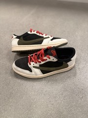 Nike Air Jordan 1 Low Top Travis Scott Kids US 7 W DZ4137-106