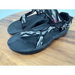 Teva Hurricane Drift Sandals Kids Size 1 Black White Grey Geometric Sporty