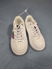 Ed Hardy White Black Graphic Sneaker Girls Unisex Lace Up Size 9 New