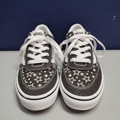 Vans Brooklyn LS Sneakers Youth 3 Black White Star Print Athletic Lace Up 721356