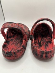 Crocs Unisex Child Kids Size J4 Classic Marbled Tie Dye Black Red