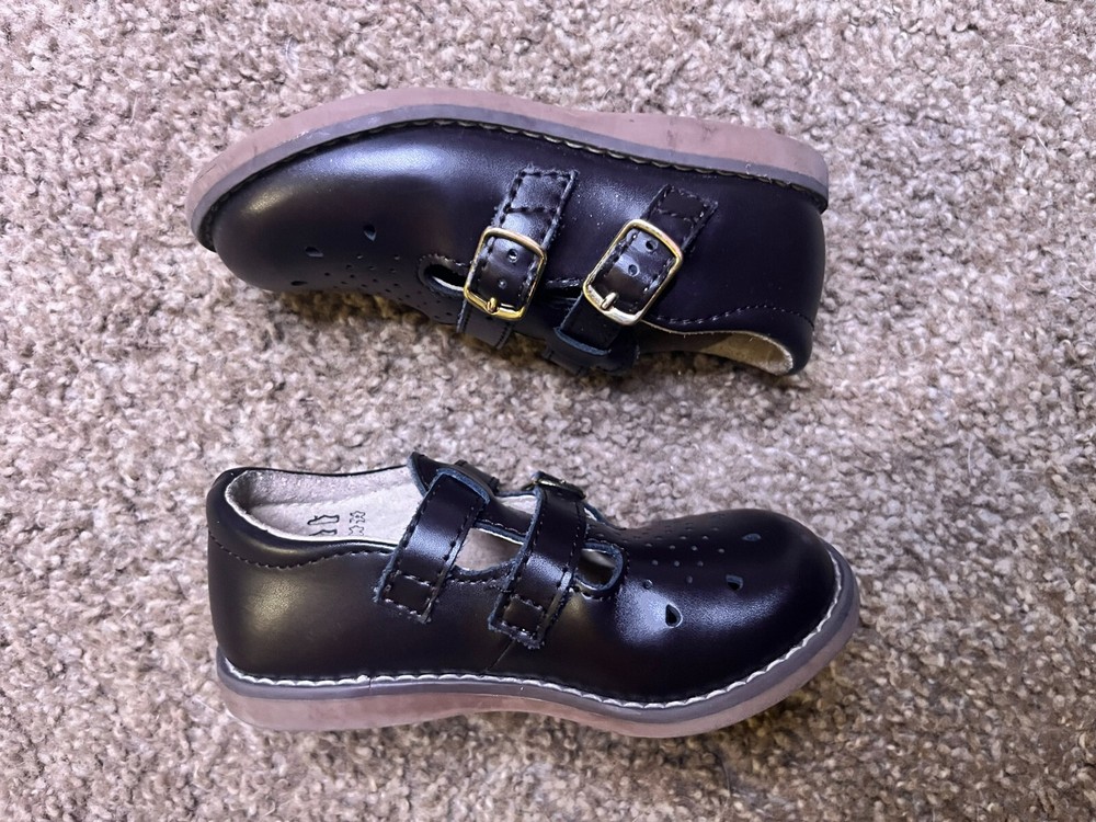 FOOTMATES Danielle Double-Buckle Mary Jane English Dark Brown Flats Sz 7