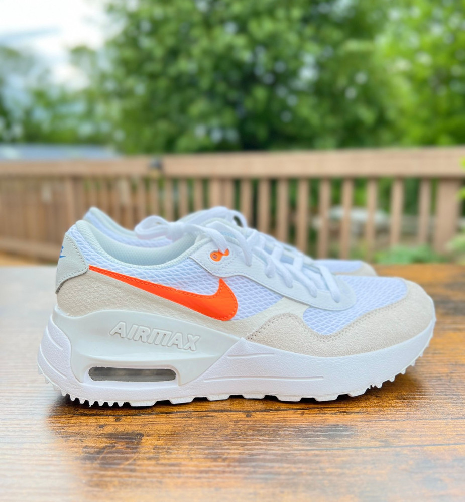 Nike Air Max SYSTM White Phantom Photon Dust Total Orange DQ0284-114 Size 6Y