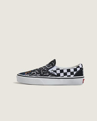 KPop Demon Hunters x Vans Big Kids Classic Slip-On Shoe VN000EC3BM8