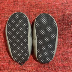 The North Face Down Slippers Kids Size 2-3.5