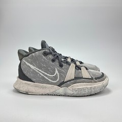 Nike Kyrie 7 SE GS Chip Gray Athletic Basketball Shoes DB5624-011 Youth Size 5