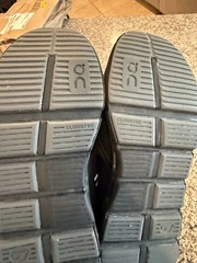 On Cloud Kids Sneakers Size 1.5