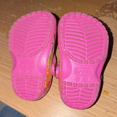 Crocs Classic Kids Clog Pink Multicolor Paint Splatter Slip-On Size 4