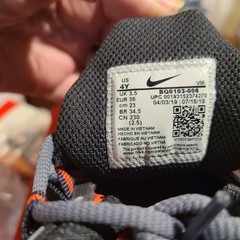 Nike Air Max 270 React „Total Orange“ BQ0103 006 Youth Size 4Y- NEW IN BOX