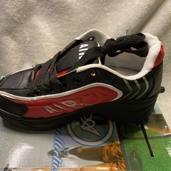 Air Wave Size 2 Wheel Roller Shoes, Black and Red, New In Box
